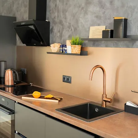 Castella Apartment *